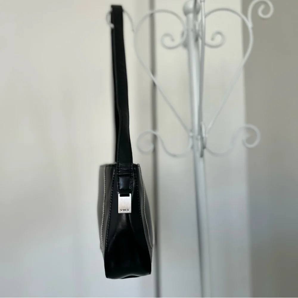 Mexx black Leather Shoulder Bag - Picture 4 of 15